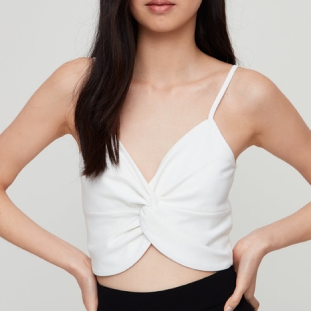 Babaton twist top